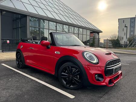 MINI CONVERTIBLE 2.0 Convertible Cooper S Sport