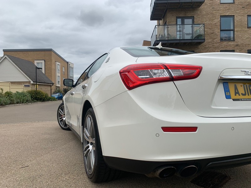 MASERATI GHIBLI