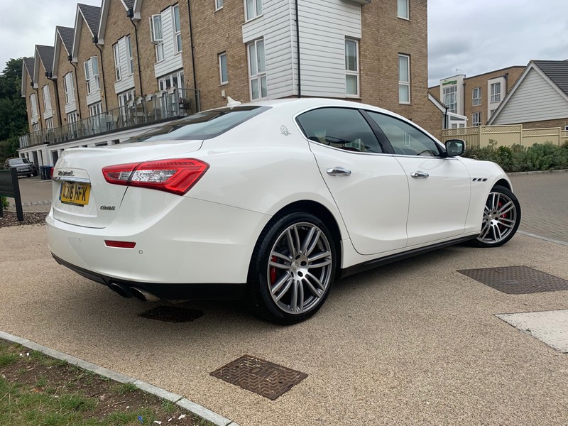 MASERATI GHIBLI