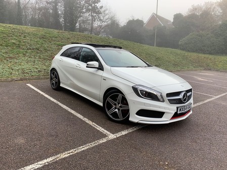 MERCEDES-BENZ A CLASS A250 4-Matic BlueEFFiCiENCY 7G-DCT Auto Start-Stop 4Matic Engineered by AMG