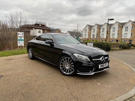 MERCEDES-BENZ C CLASS C200 7G-Tronic BlueEFFiCiENCY Auto Start-Stop AMG Line