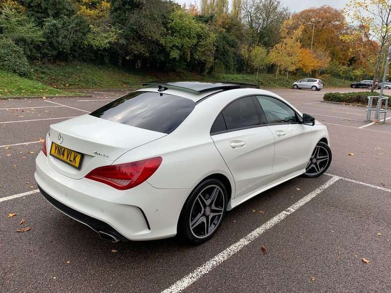 MERCEDES-BENZ CLA