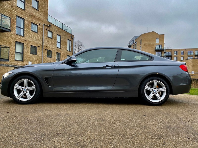 BMW 4 SERIES