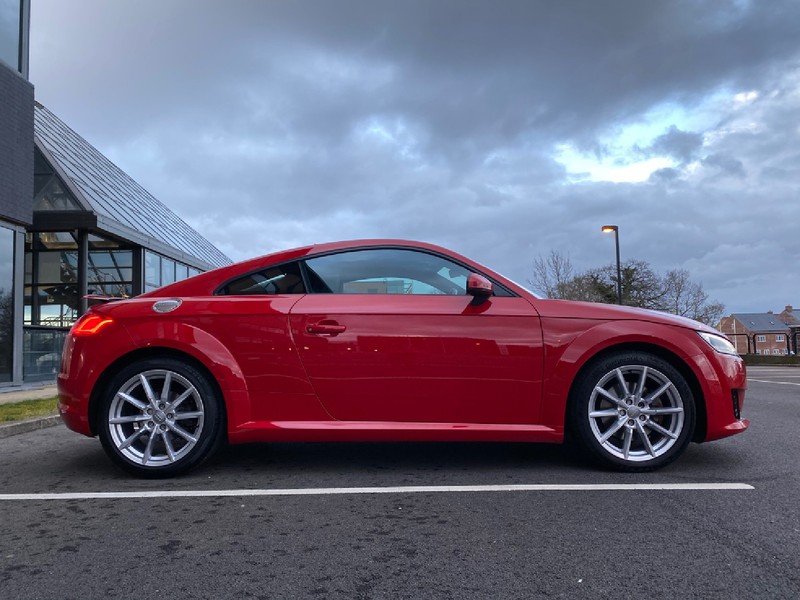 AUDI COUPE