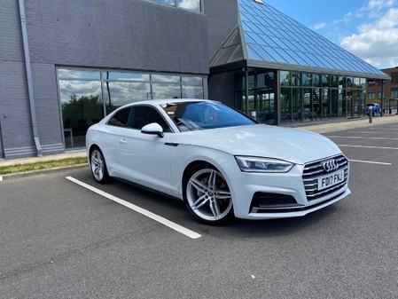 AUDI A5 TDi 190 S tronic Auto Start-Stop S Line