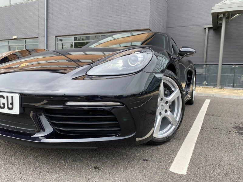 PORSCHE CAYMAN