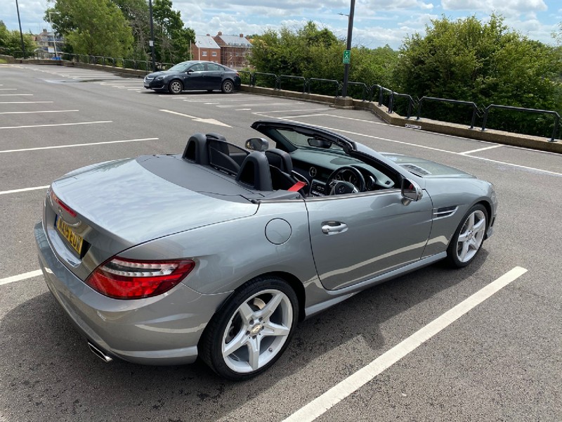 MERCEDES-BENZ SLK