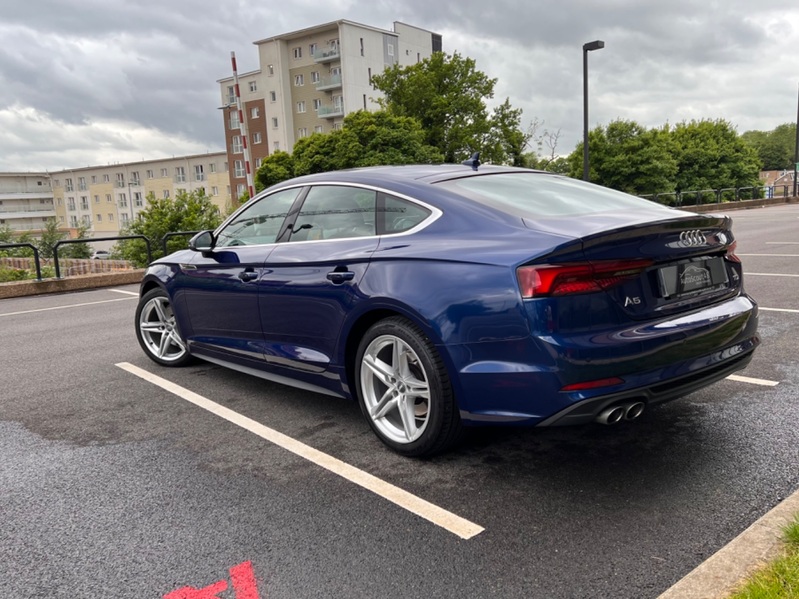 AUDI A5