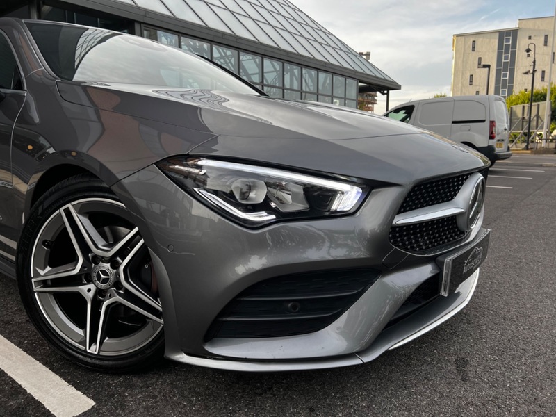 MERCEDES-BENZ CLA