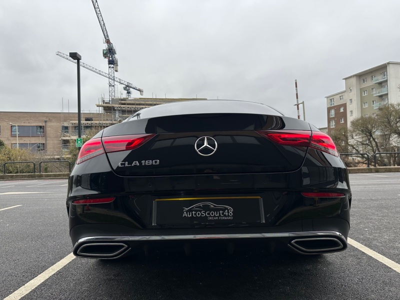 MERCEDES-BENZ CLA