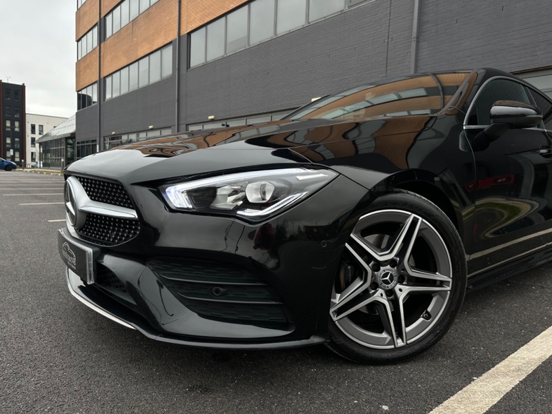 MERCEDES-BENZ CLA