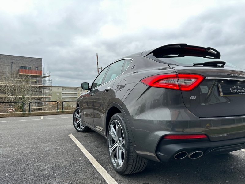 MASERATI LEVANTE