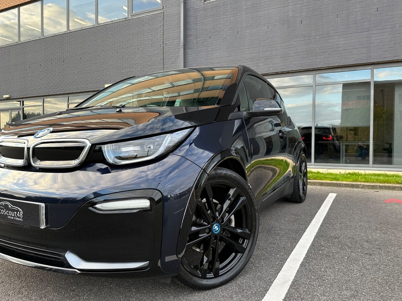 BMW I3