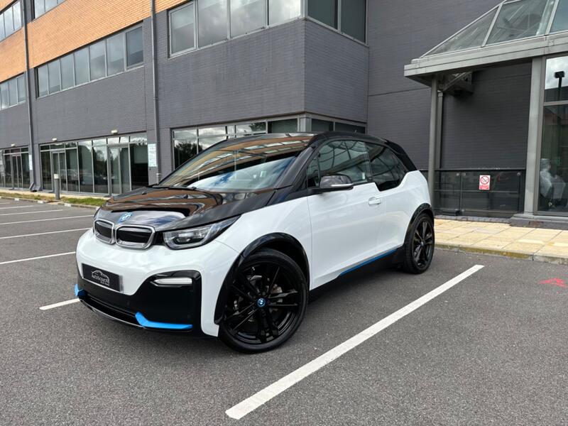 BMW I3