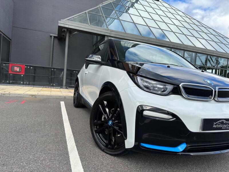 BMW I3